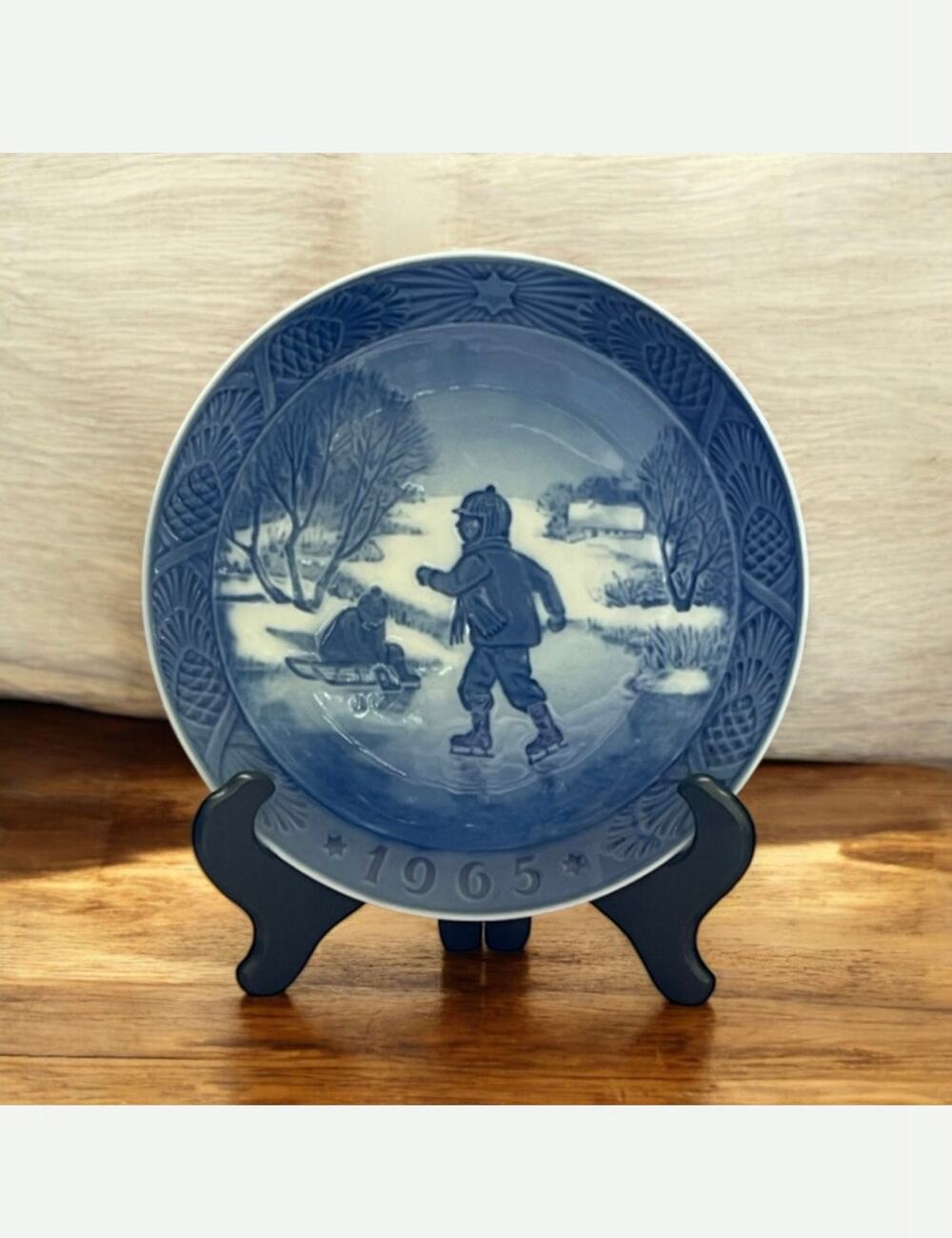 1965 Royal Copenhagen Christmas Plate Vintage